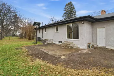 7809 Georgia Avenue N, Brooklyn Park, MN 55445 - Photo 23