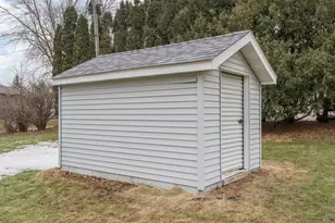 835 Westwood Dr, Faribault, MN 55021 - Photo 25