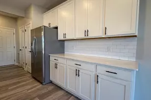 11269 Brookview Rd, Woodbury, MN 55129 - Photo 5