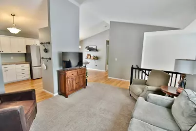 10432 287th Avenue NW, Zimmerman, MN 55398 - Photo 3