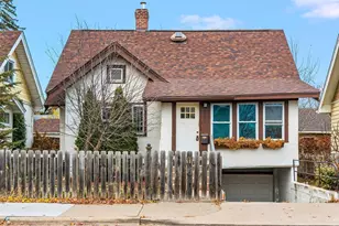 624 E 36th St, Minneapolis, MN 55407 - Photo 1