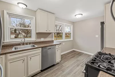 16750 Anna Trail SE, Prior Lake, MN 55372 - Photo 11