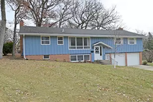 1552 Sumter Ave N, Golden Valley, MN 55427 - Photo 1