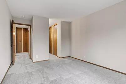 135 Viking Drive E #321, Little Canada, MN 55117 - Photo 13