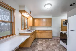 847 S Hampton St, Fairmont, MN 56031 - Photo 11