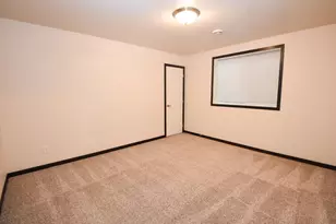 7454 21st St S, Fargo, ND 58104 - Photo 31