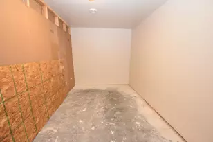 7454 21st St S, Fargo, ND 58104 - Photo 35