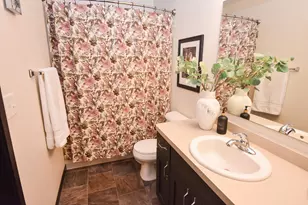 7454 21st St S, Fargo, ND 58104 - Photo 17