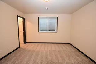 7454 21st St S, Fargo, ND 58104 - Photo 29