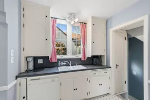 2600 Victory Memorial Dr, Minneapolis, MN 55412 - Photo 11