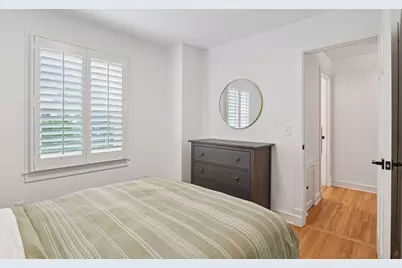 129 Chicago Avenue N, Wayzata, MN 55391 - Photo 19