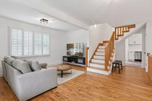 129 Chicago Ave N, Wayzata, MN 55391 - Photo 1