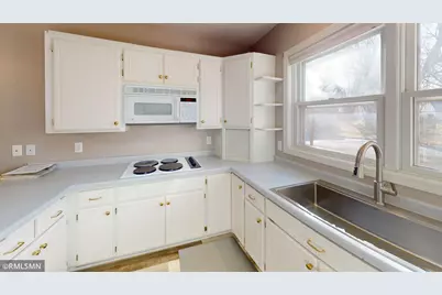 210 Knollwood Street W, Annandale, MN 55302 - Photo 7