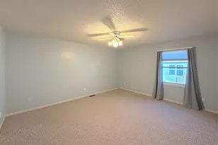 210 Knollwood Street W, Annandale, MN 55302 - Photo 11