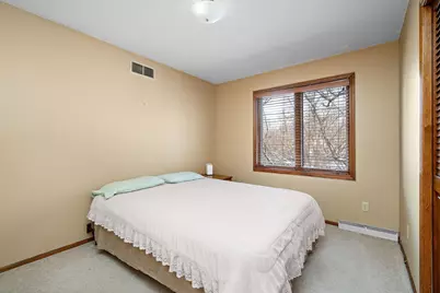 4315 Woods Way, Minnetonka, MN 55345 - Photo 15