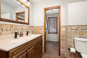 4315 Woods Way, Minnetonka, MN 55345 - Photo 13