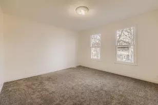 988 Reaney Ave, Saint Paul, MN 55106 - Photo 9