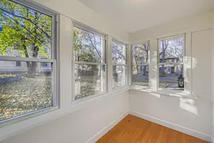 988 Reaney Ave, Saint Paul, MN 55106 - Photo 15