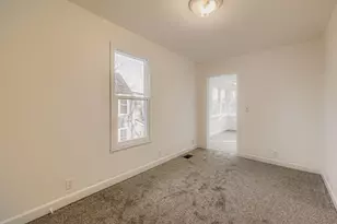 988 Reaney Ave, Saint Paul, MN 55106 - Photo 11