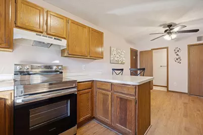 7573 Wedgewood Way, Maple Grove, MN 55311 - Photo 3