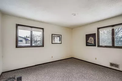 1745 Duluth Street, Maplewood, MN 55109 - Photo 19