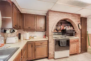 1745 Duluth St, Maplewood, MN 55109 - Photo 7