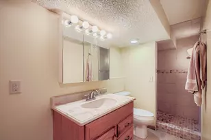 1745 Duluth St, Maplewood, MN 55109 - Photo 25