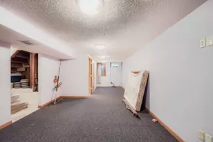 1745 Duluth St, Maplewood, MN 55109 - Photo 23