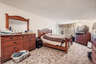 1745 Duluth St, Maplewood, MN 55109 - Photo 17