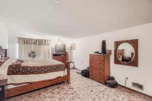 1745 Duluth St, Maplewood, MN 55109 - Photo 17