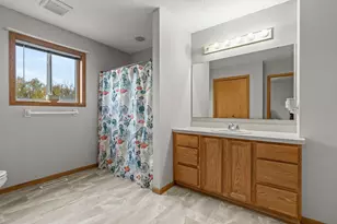 504 S Maple St, Belle Plaine, MN 56011 - Photo 21