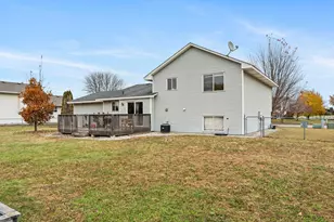 504 S Maple St, Belle Plaine, MN 56011 - Photo 37