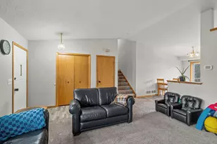 504 S Maple St, Belle Plaine, MN 56011 - Photo 9