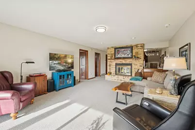 15135 38th Avenue N, Plymouth, MN 55446 - Photo 49