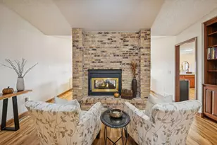 15135 38th Ave N, Plymouth, MN 55446 - Photo 9