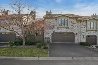 15135 38th Avenue N, Plymouth, MN 55446 - Photo 3