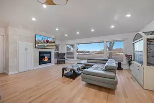 19860 Cottagewood Rd, Deephaven, MN 55331 - Photo 3