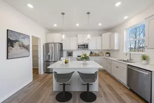 1850 Charleston Ln, Waconia, MN 55387 - Photo 5