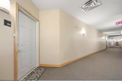 1256 County Road D E #104, Maplewood, MN 55109 - Photo 31