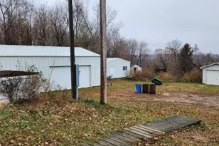 77348 325th St, Ellendale, MN 56026 - Photo 45