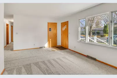 1119 Elm Street S, Moorhead, MN 56560 - Photo 17