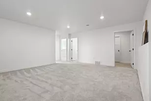 2521 38th Ave S, Moorhead, MN 56560 - Photo 25