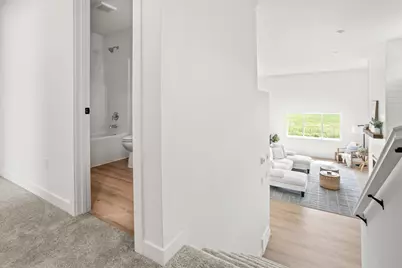 2611 38 Avenue S, Moorhead, MN 56560 - Photo 9