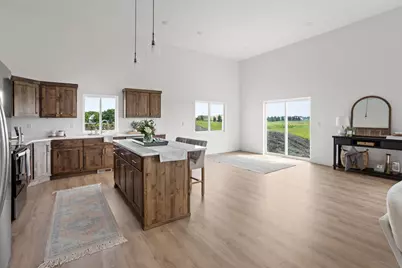 2611 38 Avenue S, Moorhead, MN 56560 - Photo 17