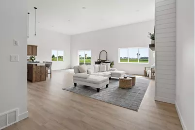 2611 38 Avenue S, Moorhead, MN 56560 - Photo 3