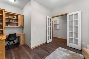 2208 Liberty Ln, Eagan, MN 55122 - Photo 5