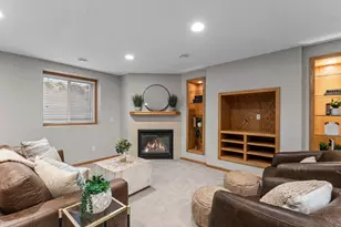 2208 Liberty Ln, Eagan, MN 55122 - Photo 23