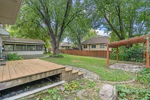 212 Birchwood Dr N, Stillwater, MN 55082 - Photo 29