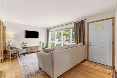 212 Birchwood Drive N, Stillwater, MN 55082 - Photo 3