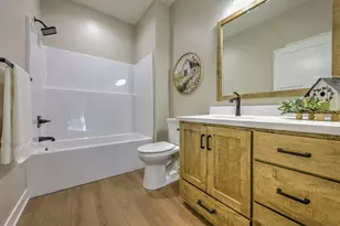 1308 Sherwood St SE, Hutchinson, MN 55350 - Photo 17